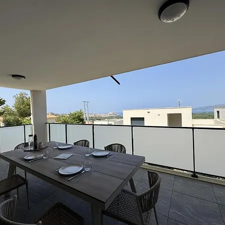 Apartment Avec Vue Sur La Et La Citadelle Calvi (Corsica)